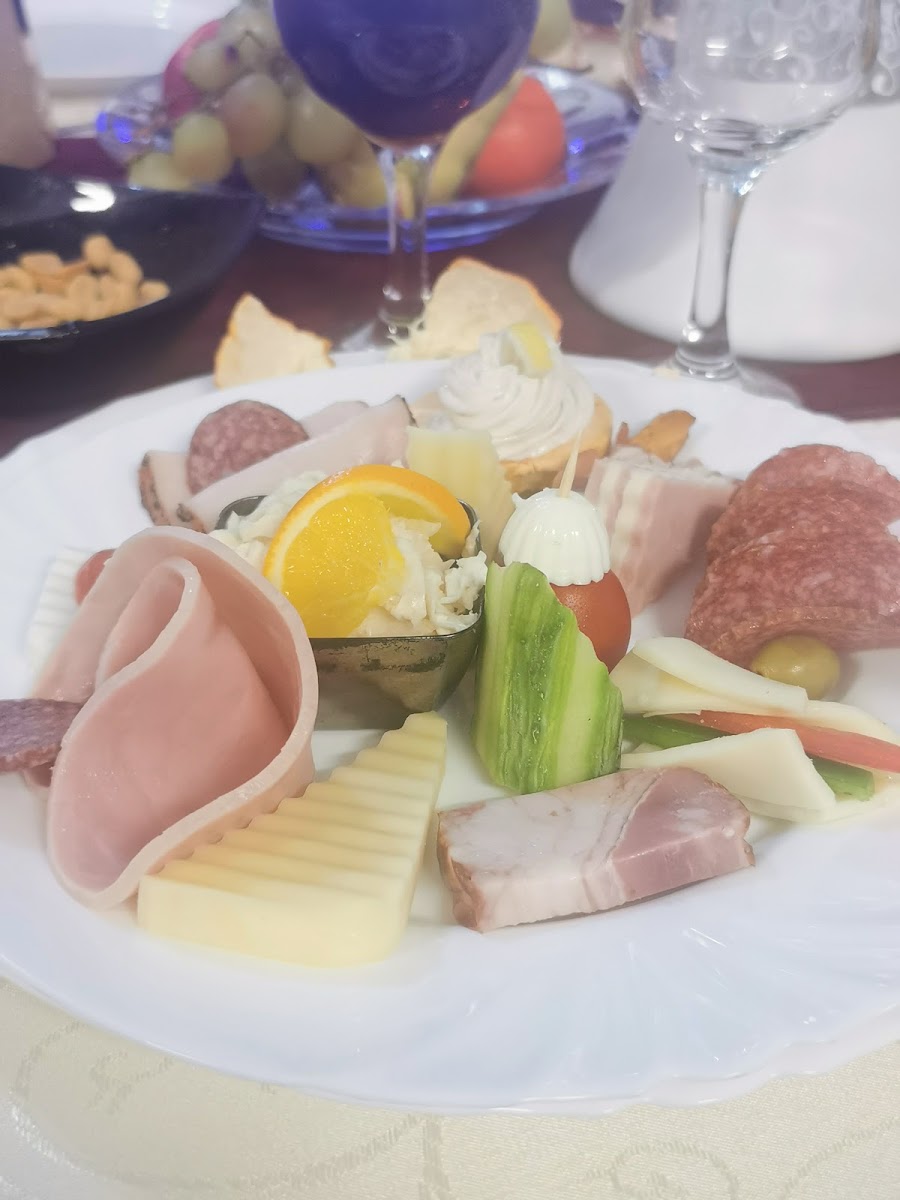 Restaurantul Reef Bascov-6